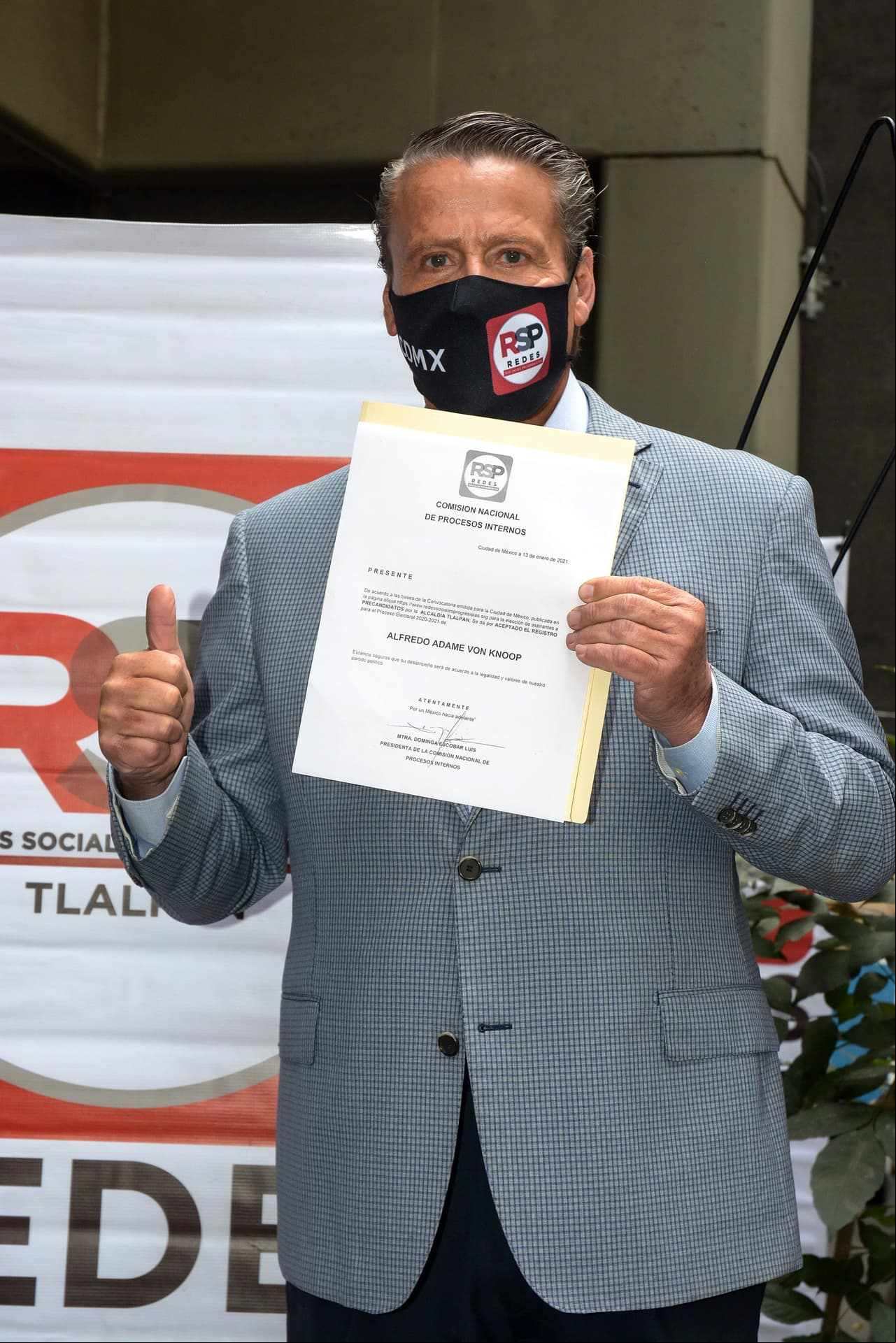 Luego de convertirse en uno de los personajes más polémicos del medio del espectáculo en los últimos años, el actor y conductor Alfredo Adame ha hecho pública su precandidatura con el partido Redes Sociales Progresistas, para ser electo el próximo diputado federal del Distrito 14 de la alcaldía Tlalpan, en la Ciudad de Me´xico.