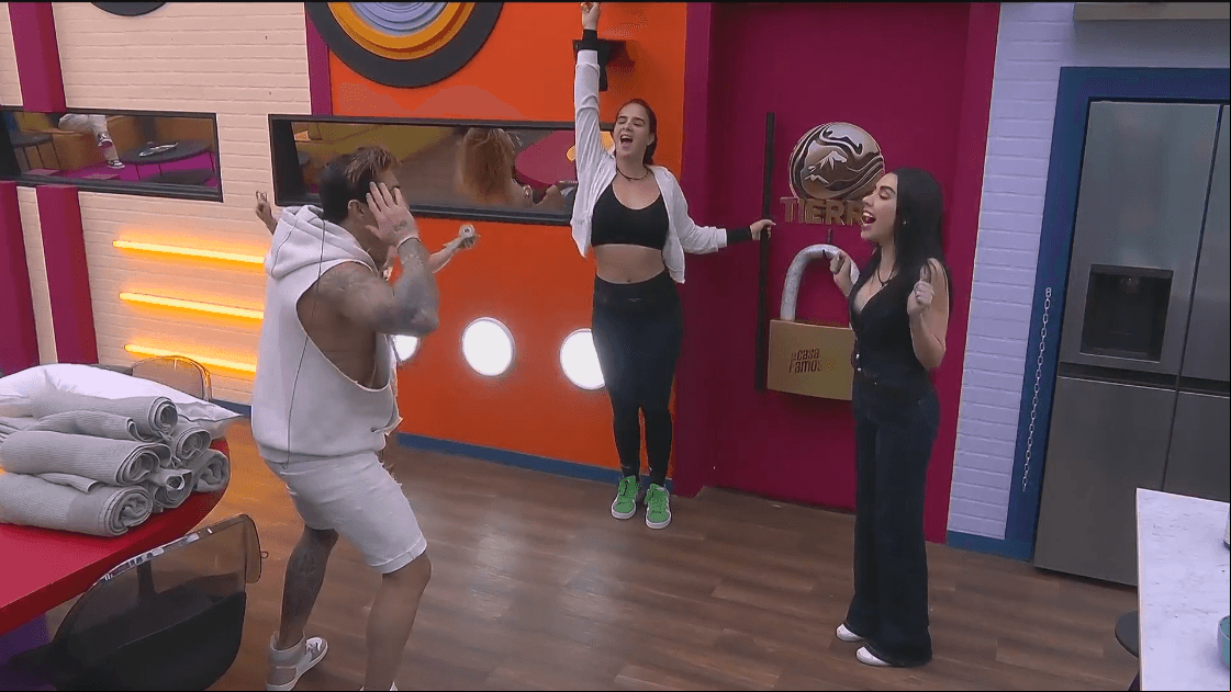 Gala y Karime cierran el cuarto Tierra paa siempre