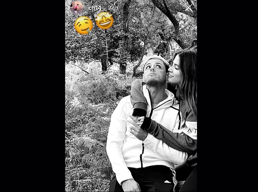 Chicharito y su novia Sarah Kohan presumen su amor en las redes