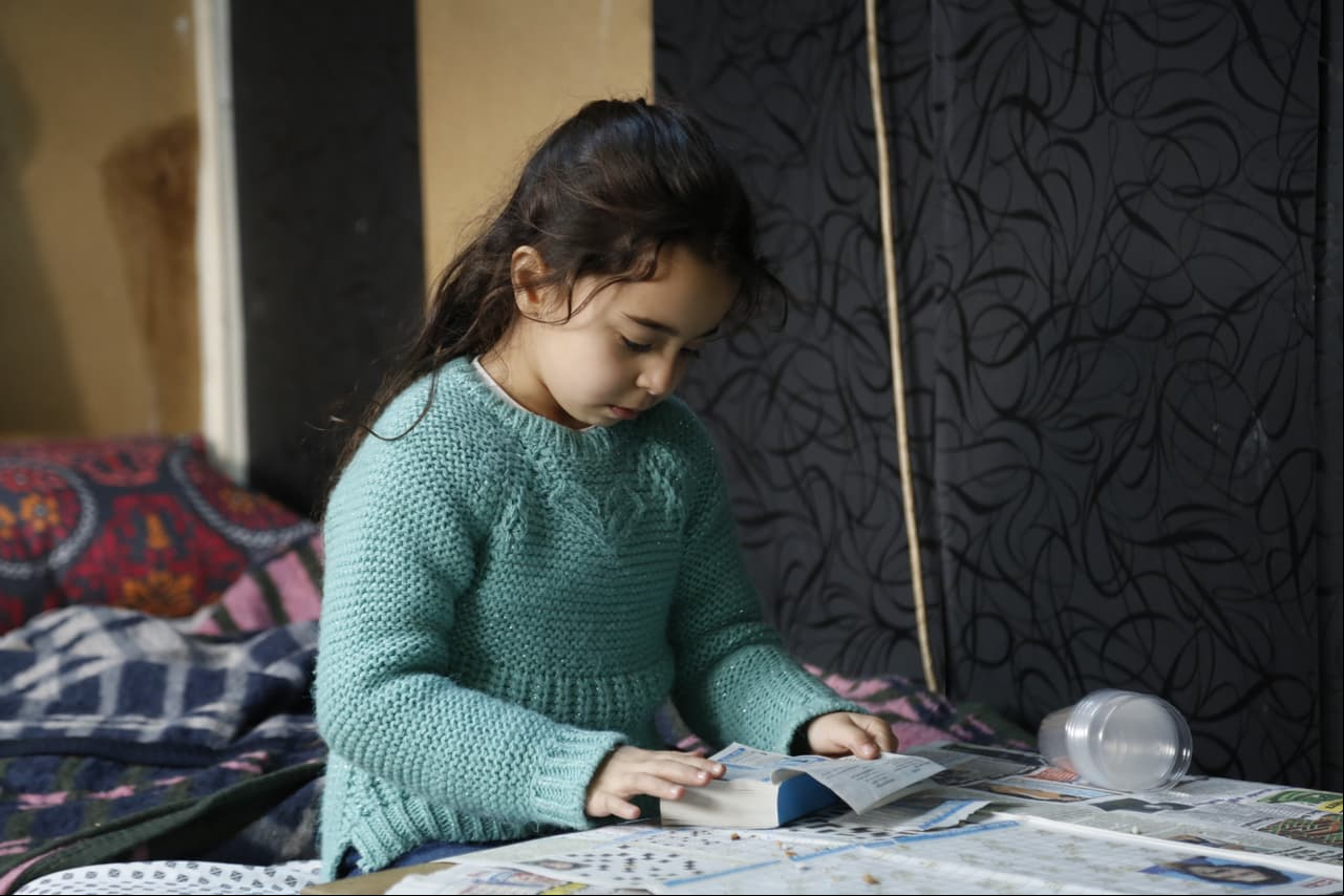 Ella es Beren Gökyıldız, la pequeña Melek que te robará el corazón en Madre
