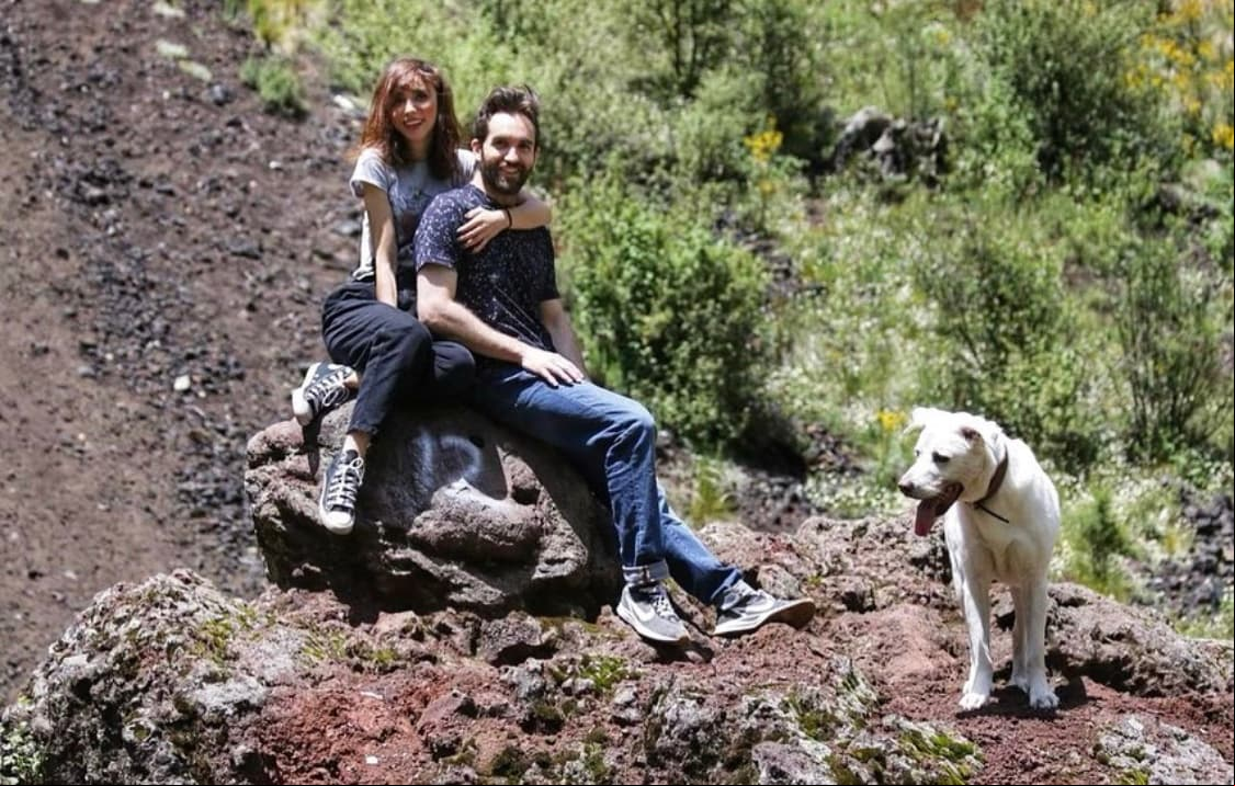 El pasado miércoles 22 de julio, la conductora de 'Netas Divinas' publicó algunas imágenes junto a Antonio Zabala, un joven con el que aparece en un bosque.