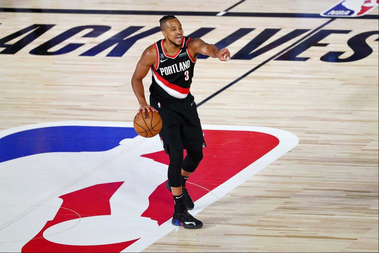 Los Portland Trail Blazers, los Memphis Grizzlies, los Phoenix Suns y los San Antonio Spurs, se juegan los Playoffs en la última jornada.