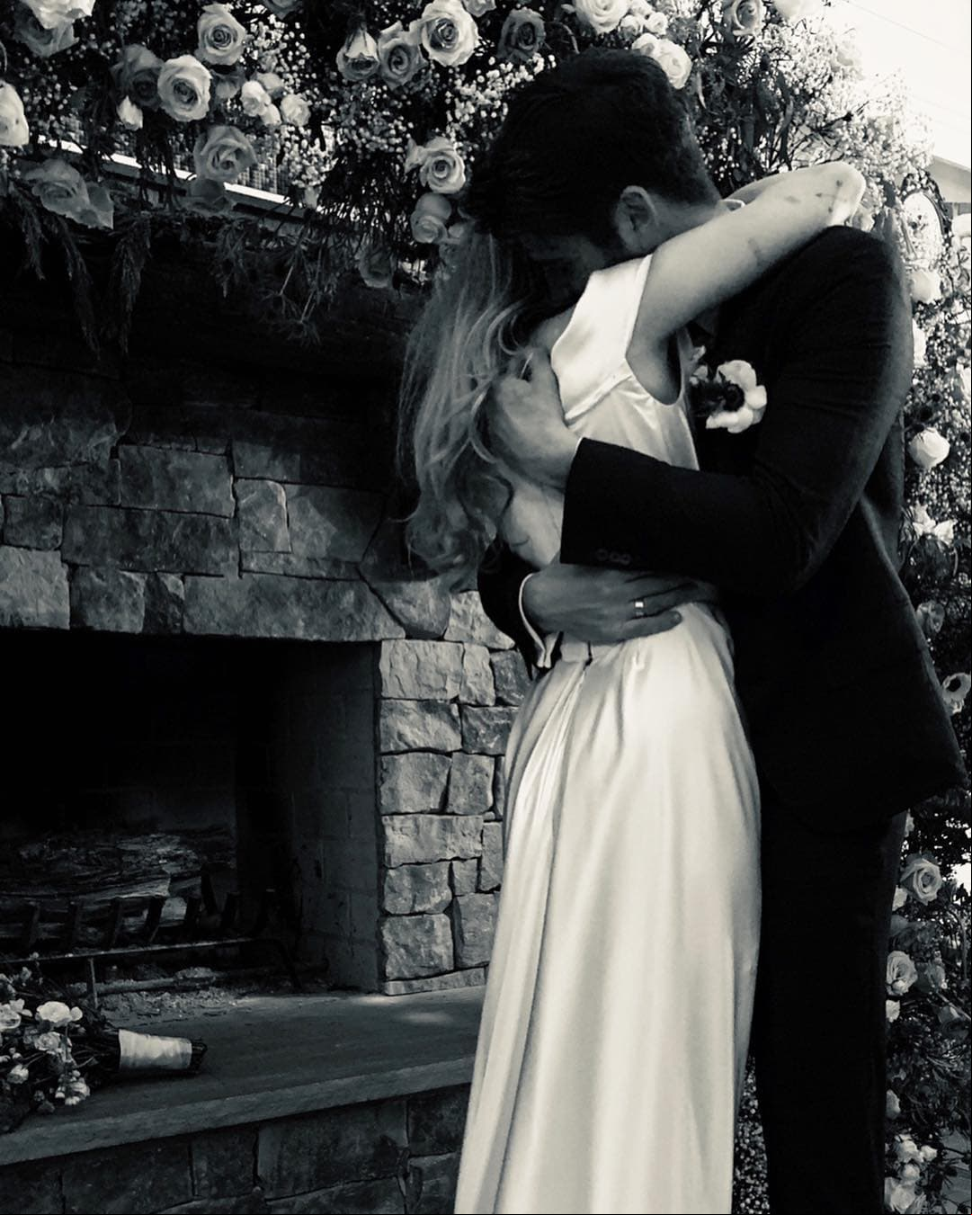 Miley Cyrus y Liam Hemsworth se casaron el 23 de diciembre en su casa de Nashville, Estados Unidos.