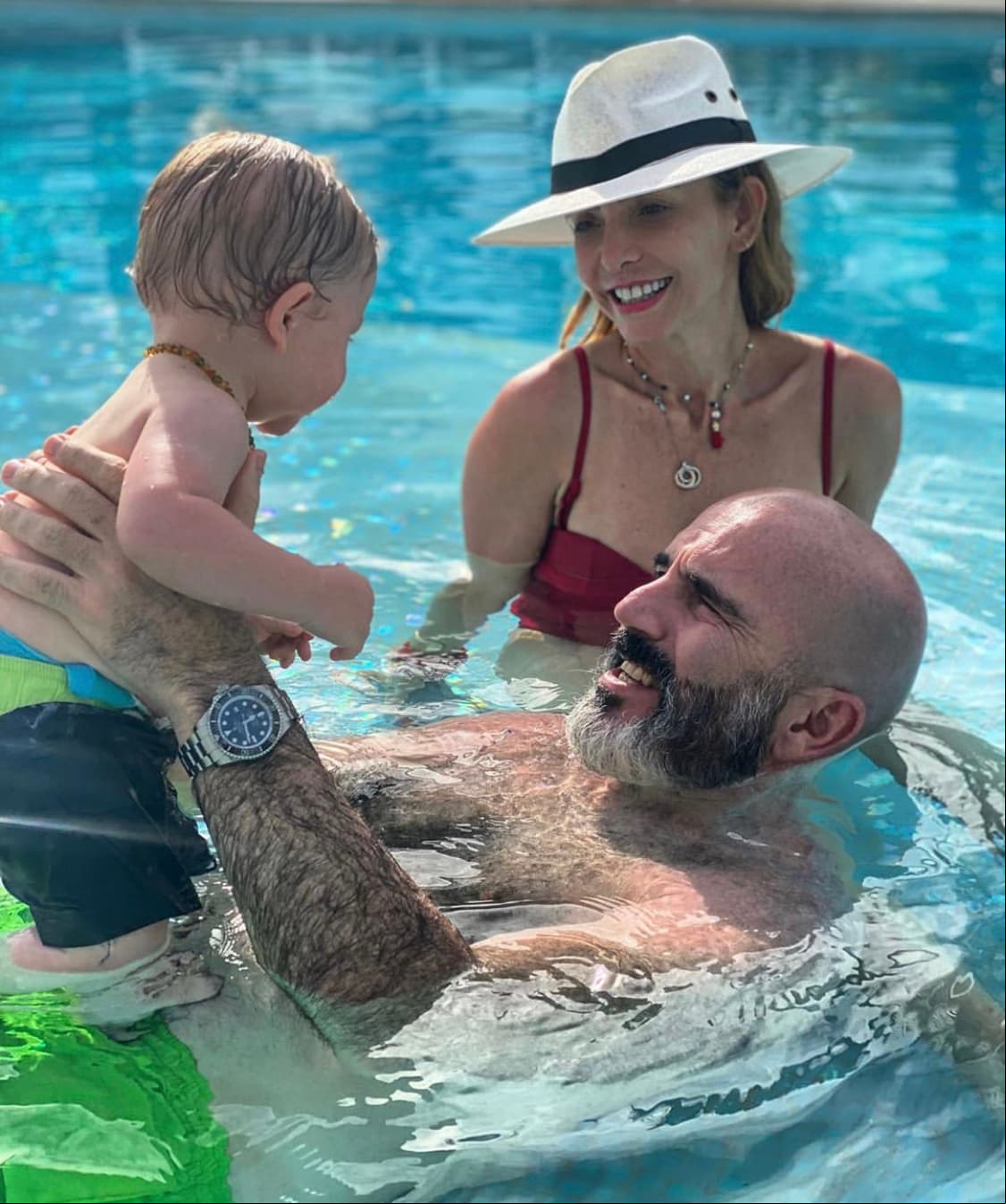 Cuatro días después de esa publicación, el pasado domingo 30 de agosto, Zaba compartió la primera imagen en donde se puede apreciar a toda la familia reunida.