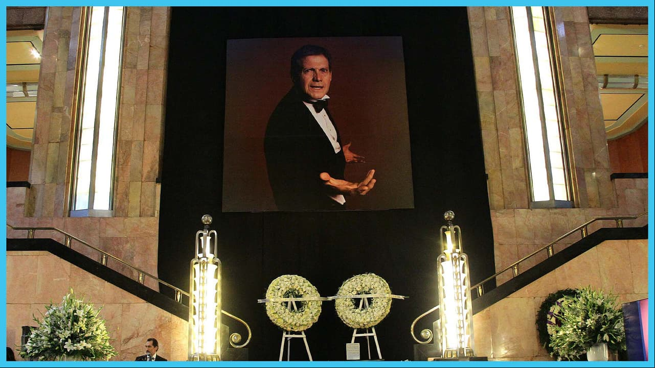 Héctor Bonilla recibe el último adiós con homenaje en Bellas Artes